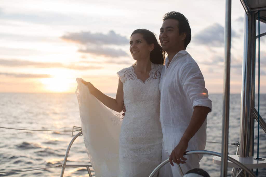 Choosing the best catamarans for couples isn't as easy as a romantic getaway. Find out about catamaran at Boating.Guide.